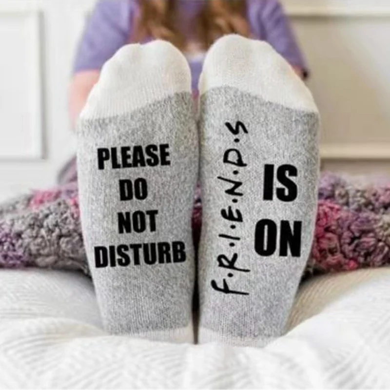 Мягкие модные рождественские подарки с надписью FRIENDS is on Socks|Мужские носки| |