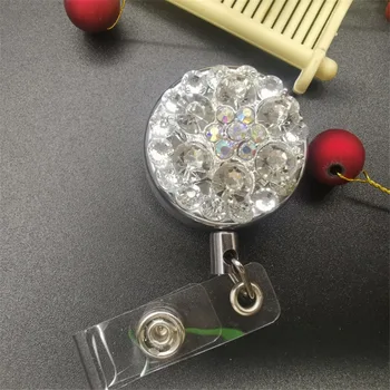 

New Arrival 1 Piece High Quality Retractable Nurse Badge Reel Exquisite Rhinestone Flowers Doctor Students ID Card Badge Holder