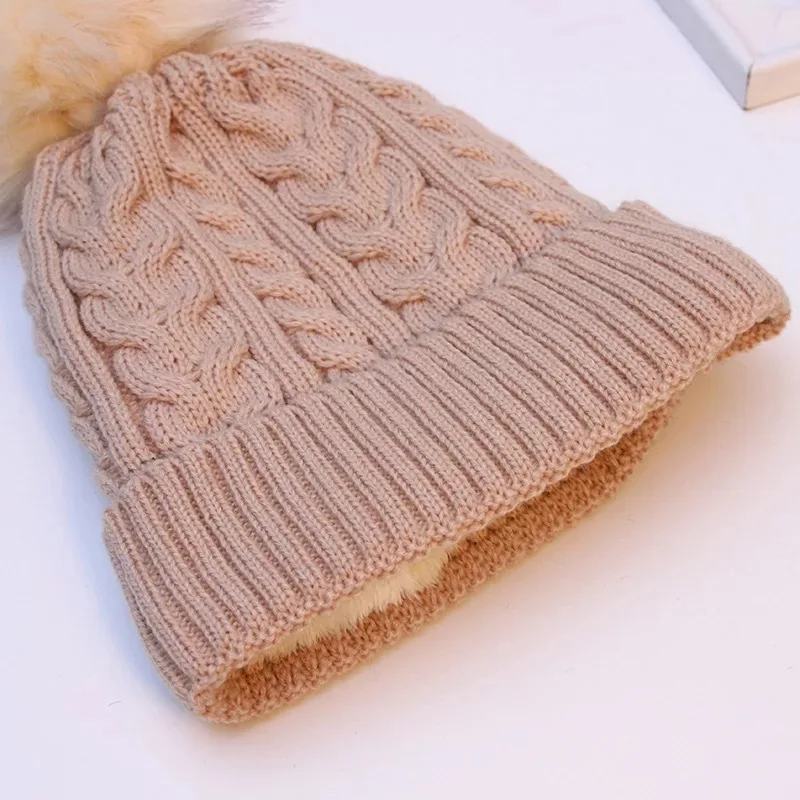 Женская зимняя шапка из мягкого плотного флиса с подкладкой, двухслойная вязаная шапочка с искусственным мехом, шапки с помпонами, модные спортивные уличные шапки - Цвет: Beige