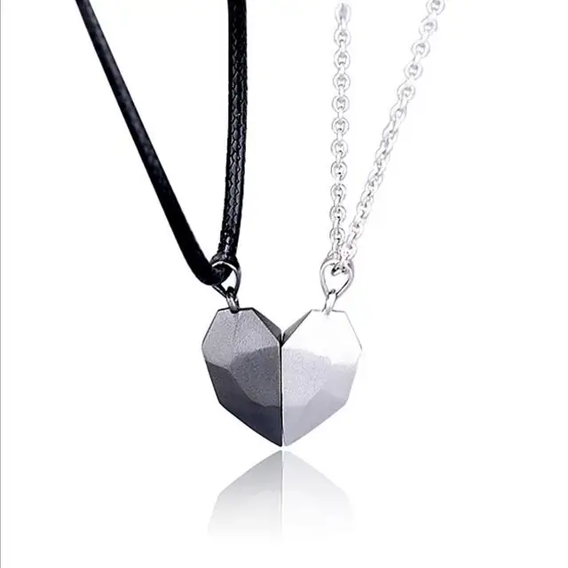 Ins Magnet Love Pendant Necklace Men 