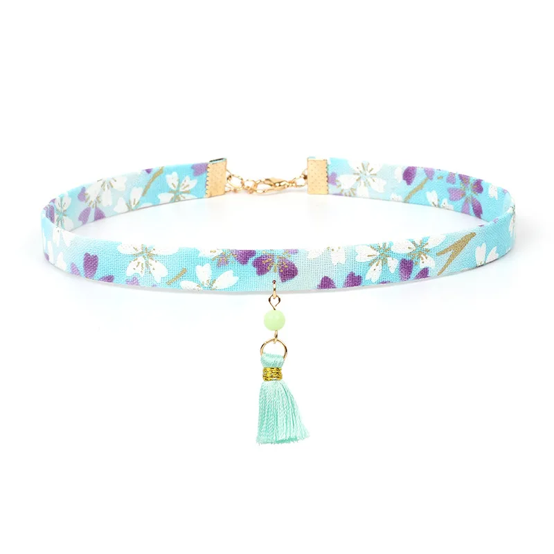 10700884805_190423747