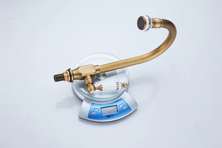 Single Cold Faucet Antique Brushed Brass Tap Basin Sink Faucet 360 Swivel Kitchen Water Crane