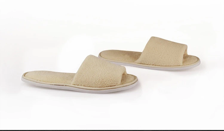 2207893108_1794897694