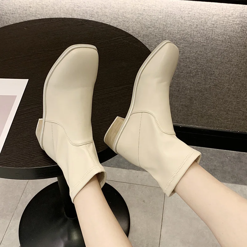 Брендовые однотонные короткие ботинки «Челси» с квадратным носком; bottes mujer; зимние Ботинки martin из эластичной кожи без застежки; Узкие ботильоны на массивном каблуке; обувь