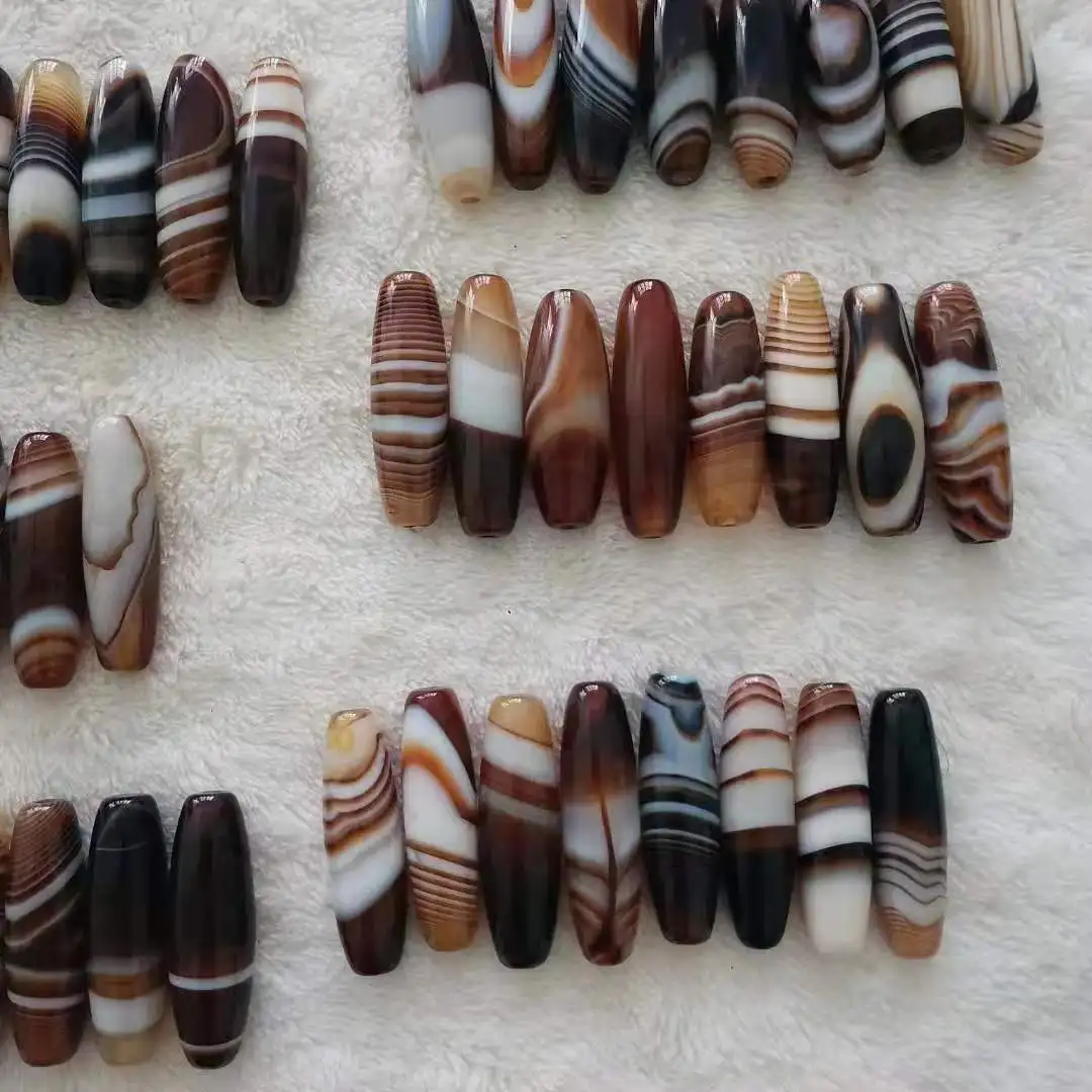 8psc/lot wholesale In bulk length40MM selected charm natural beautiful striped sardonyx rare Yellow and white beads patterns 8psc/lot wholesale In bulk length40MM selected charm natural beautiful striped sardonyx rare Yellow and white beads patterns