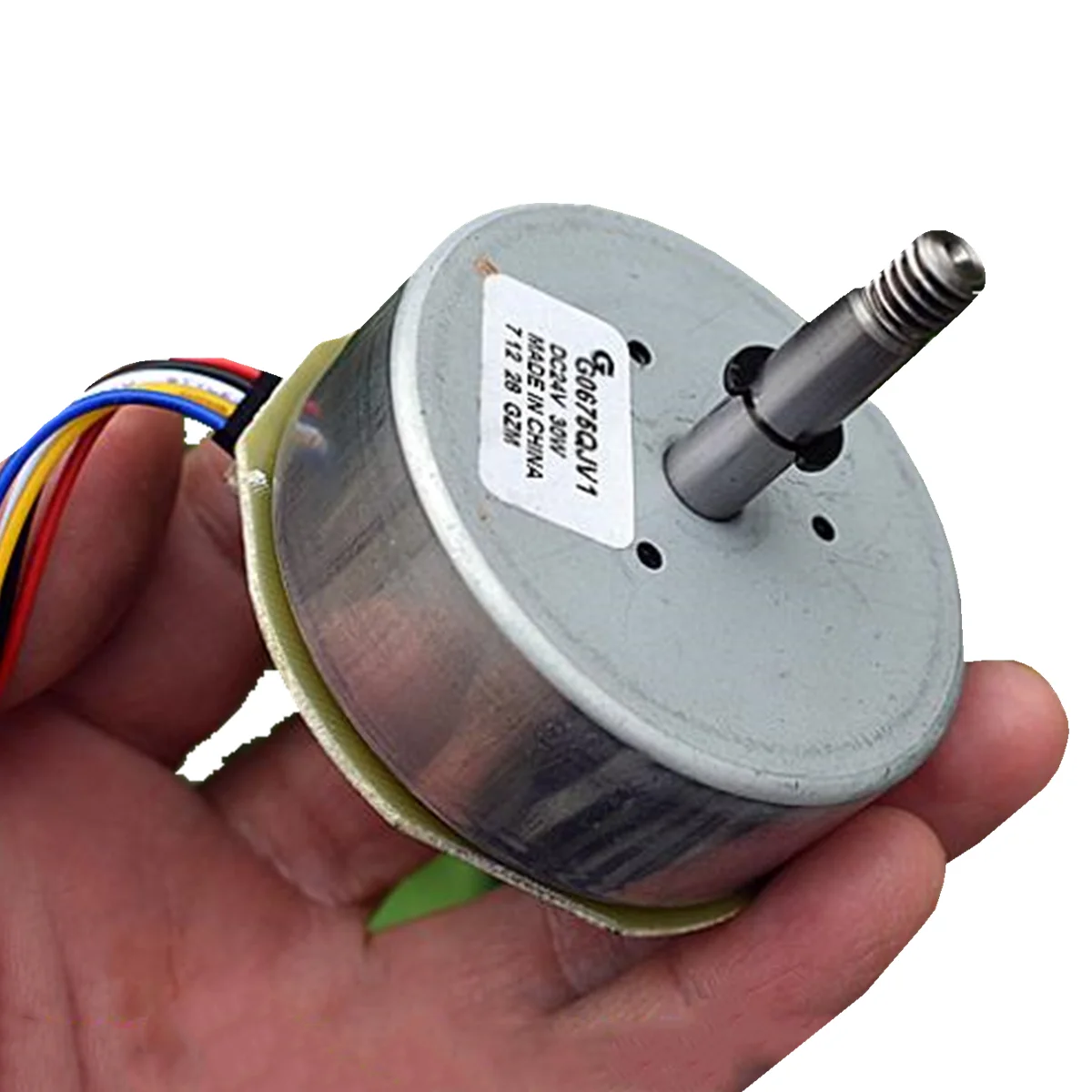 Vue latérale du moteur sans balais DC24V 2300 tr/min avec régulation PWM pour modèle RC.