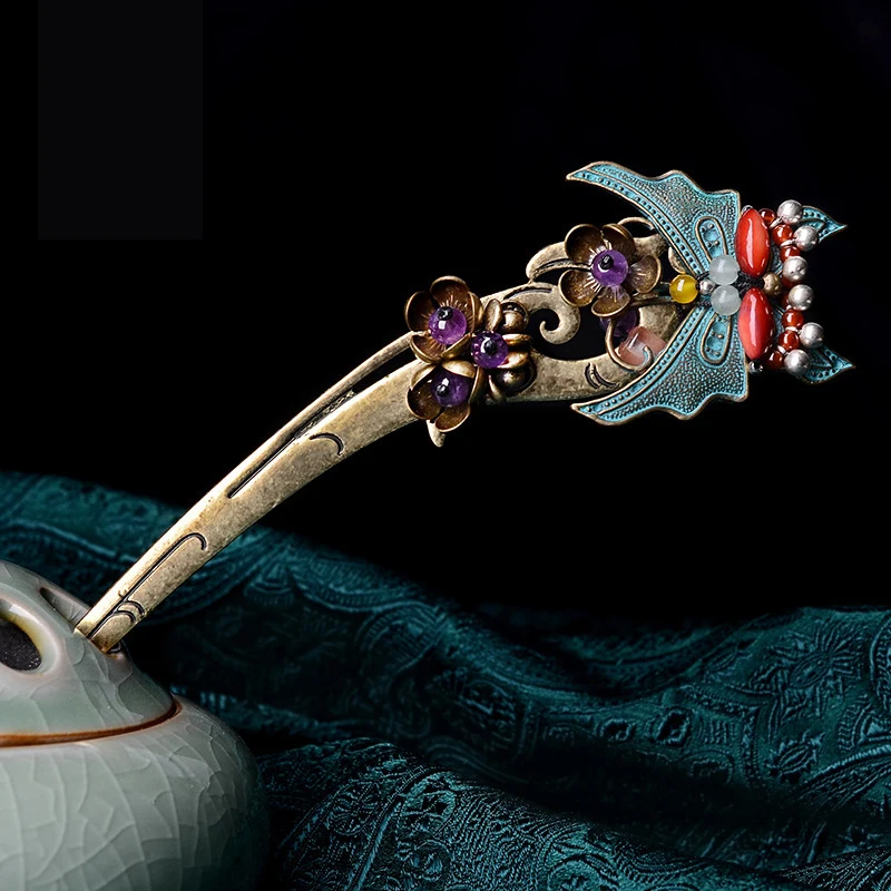 8564692528_1755398975