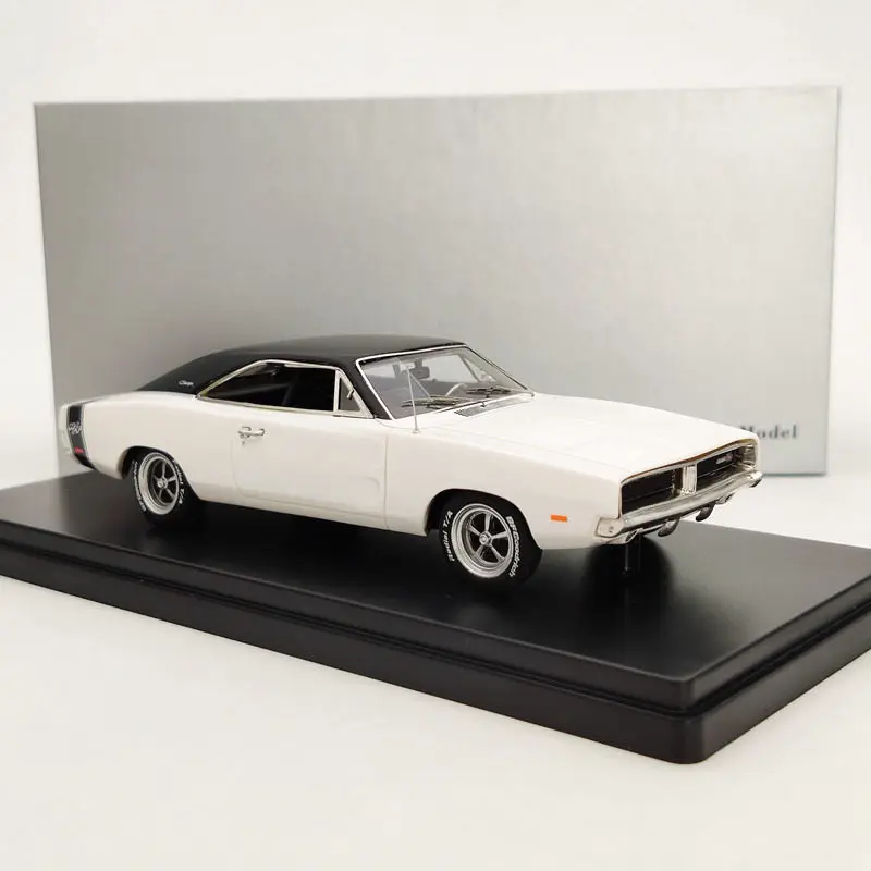 1:43 1969 DODGE зарядное устройство R/T SE Смола ОГРАНИЧЕННАЯ МОДЕЛЬ-белый