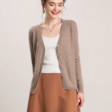 2020 New Women Cardigans 100% Wool Knitting Jackets Spring V-neck Long sleeve Famel Sweaters Soft Best Woolen knit Clothes 2020 New Women Cardigans 100% Wool Knitting Jackets Spring V-neck Long sleeve Famel Sweaters Soft Best Woolen knit Clothes