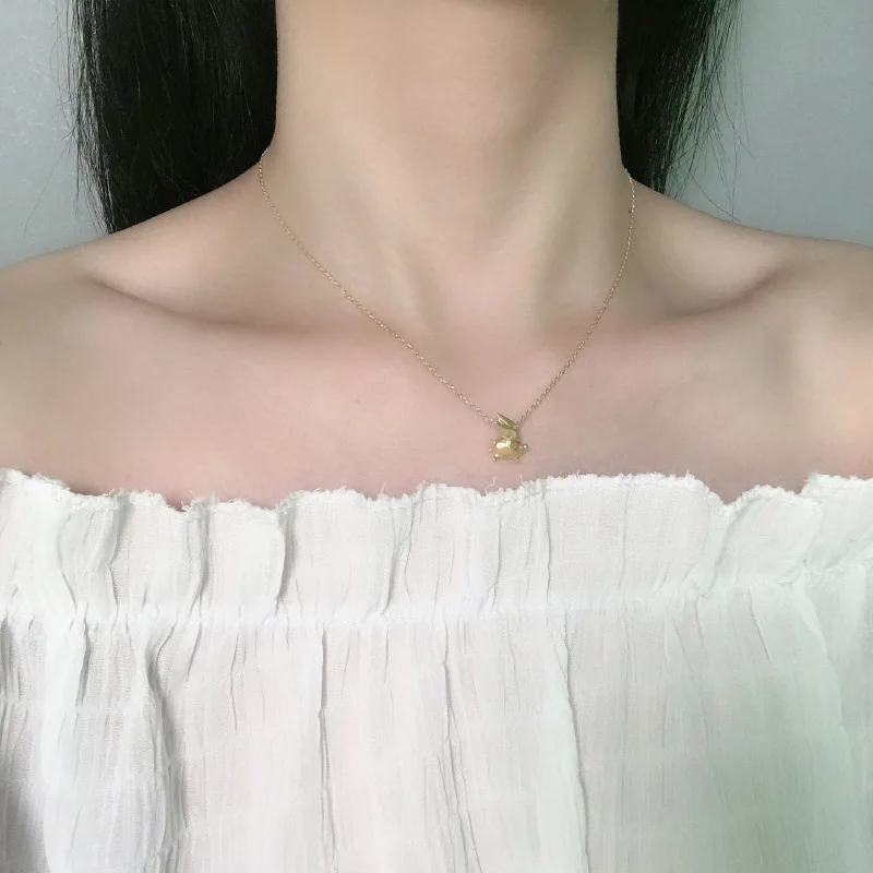 

Hongyu Jin Origional S925 Fine Silver Zodiac Pig Year of Fate Necklace Pig New Style Plated 18k Gold Pendant Choker