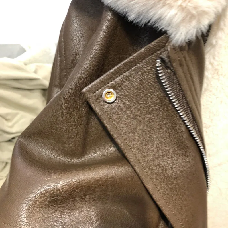Модная осенне-зимняя женская куртка из искусственной кожи с поясом, теплая кожаная куртка из овечьей шерсти, женская теплая байкерская куртка, пальто C6030
