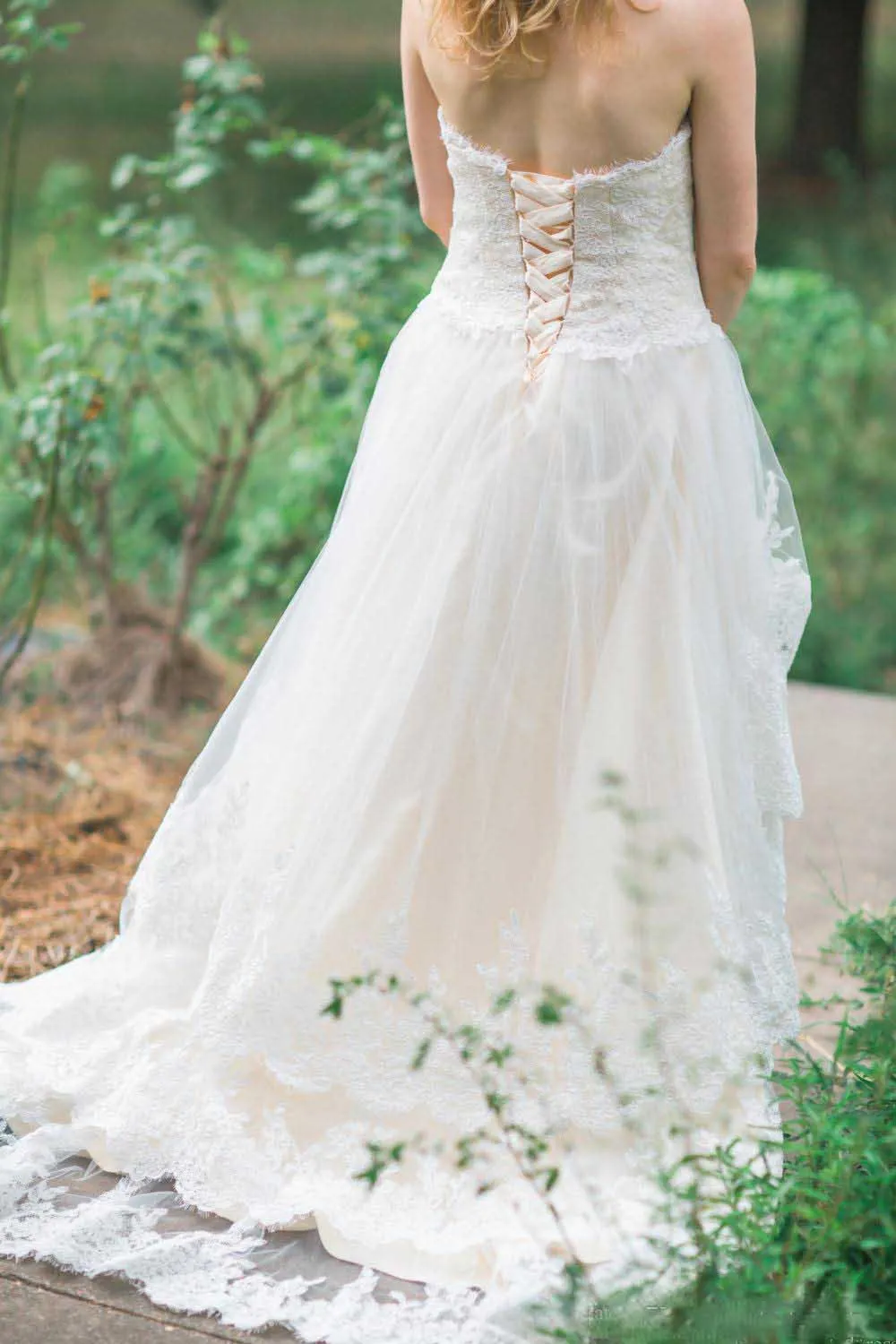 2020-country-western-high-low-wedding-dresses-lace-sweetheart-lace-up-tiered-custom-made-a-line-plus-size-bridal-gowns (3)