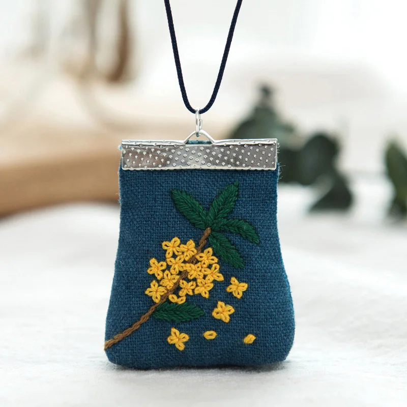 Hd490661f51ba4ca7b6b73f615dd6e30e1