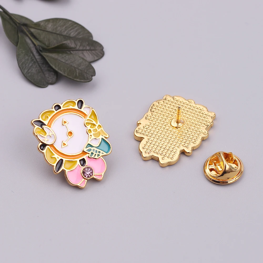 Queen Of Heart Alice Wonderland Lapel Pins Brooch For Women Cute Magic Hat Cupcake Enamel Pin Badges Color Fairy Tale Jewelry | Украшения и