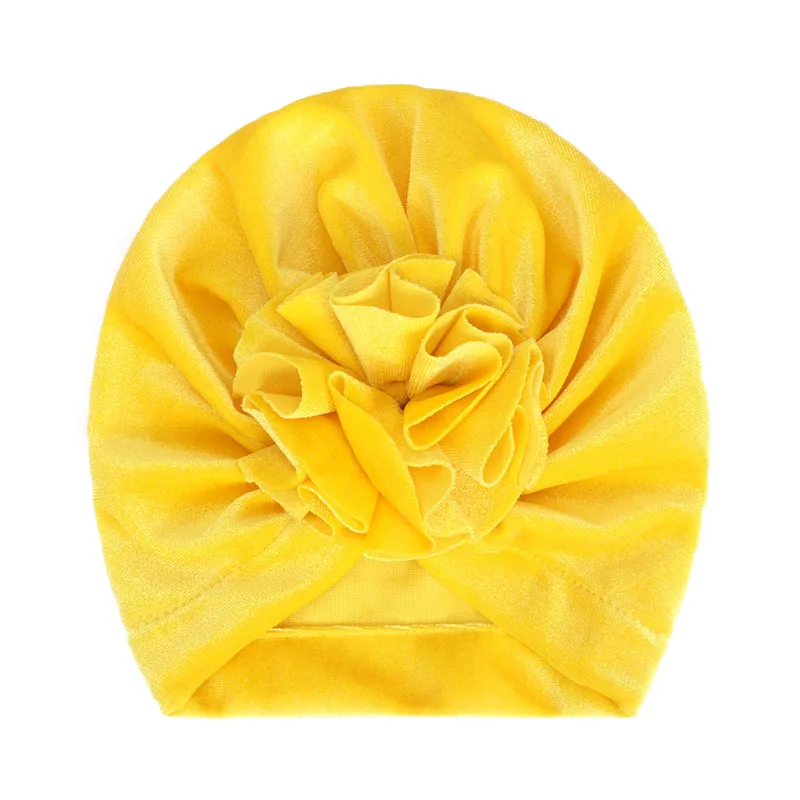 Зимняя шапка для маленьких девочек, бархатная шапка-тюрбан с цветком, детская шапочка, детская шапка для девочек, шапки для малышей, Аксессуары для младенцев, 14 цветов - Цвет: Yellow velvet