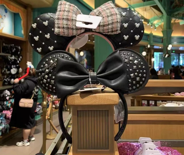 2021 New Disney Headband Christmas For Women Shanghai Disneyland Minnie Ears Bow Donut wreath Christmas Gift For Girls New Year 3