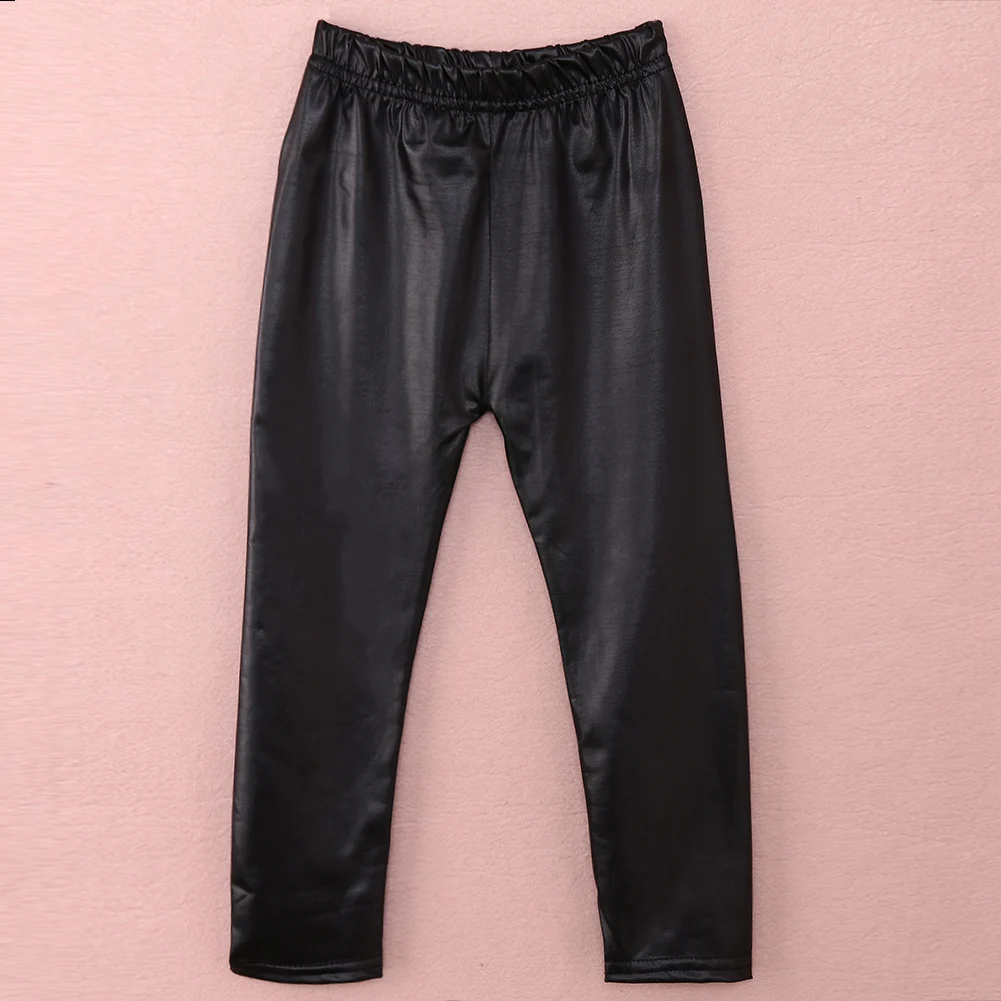 Леггинсы для маленьких девочек в Корейском стиле эластичные штаны из искусственной кожи однотонные черные теплые обтягивающие леггинсы для детей 1-8 лет
