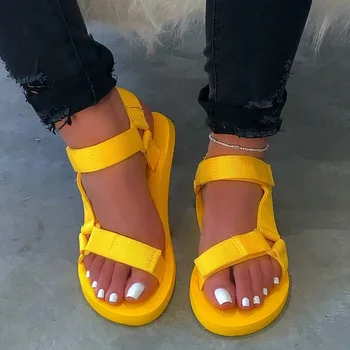 

Dropshipping Ladies Outdoor Beach Slippers 2020 New Women Spring/Summer New Soft-slip Non-slip Sandals Foam Sole Durable Sandals