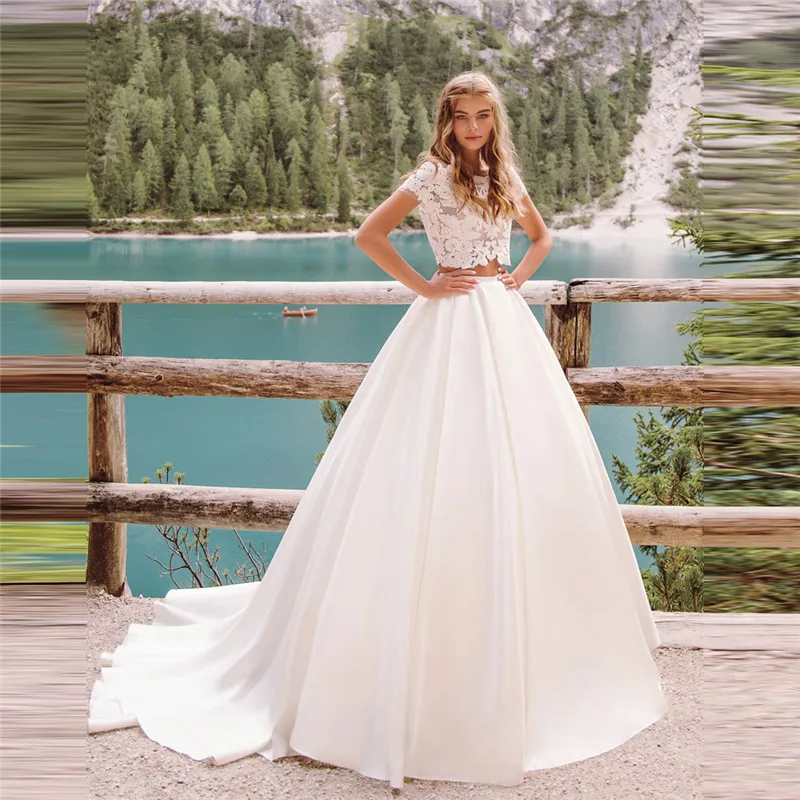 

Scoop Neck Short Sleeves Wedding Dresses Two Pieces Beach Bride Party Gowns 2021 New Fashionable Vestidos De Mariee Robe