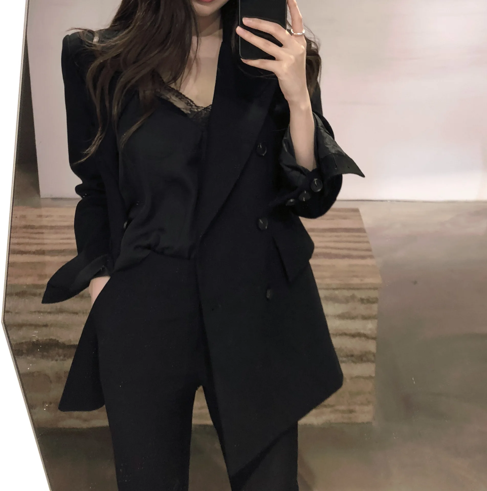 

2019 South Korea Dongdaemun Autumn Korean-style Black And White with Pattern Waist Hugging Small Suit Women Double-breasted Suit