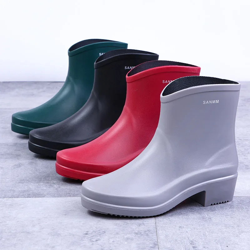 E TOY WORD Fashion Short Rain Boots Women adult PVC rain boots waterproof rubber boots for women non-slip work Martin boots