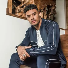 Осень стиль Фитнес Спортивные куртки тонкие модели мышцы Brother Европа и Америка мужская бейсбольная одежда на молнии