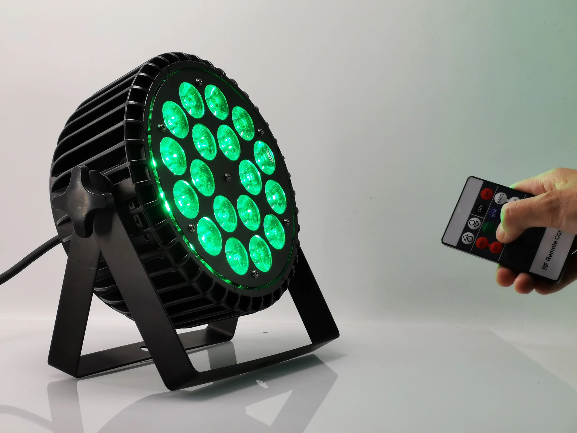 6 шт./пульт дистанционного управления 18X12 Вт Led par light RGBW 4в1 в/из Авиационной вилки Led плоский par 18x12 Вт dj цветные лампы алюминий Par