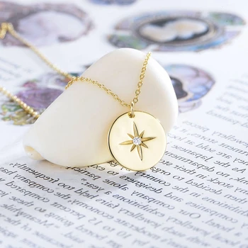 

Silvology 925 Sterling Silver Zircon Wain Star Necklace Gold Round Glossy Fashion Pendant Necklace for Women Festival Jewelry