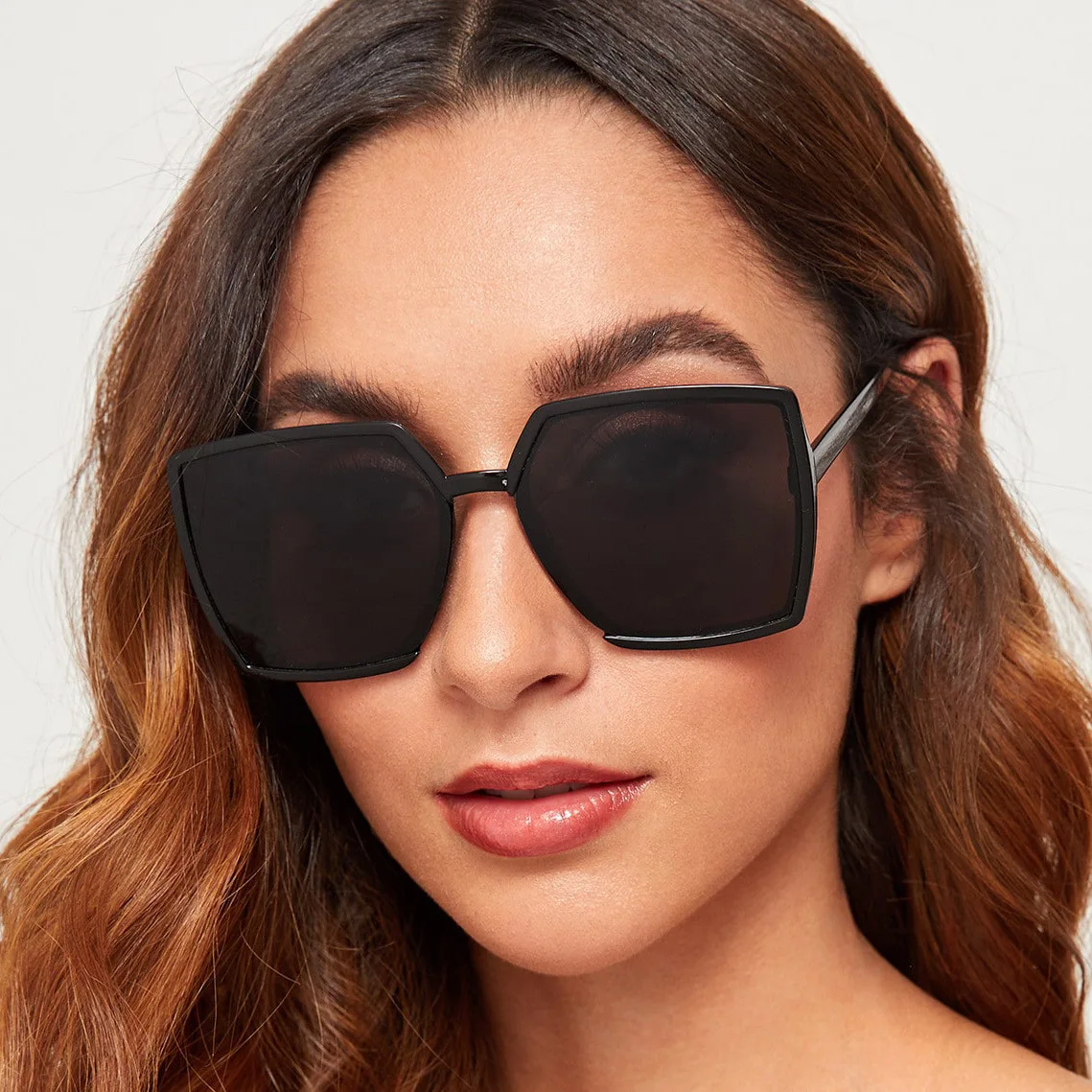 

Trimmed polygonal sunglasses Retro Ladies Sunglasses Reflective Film Glasses Classic Vintage Sun Glasses Brand Design Gradient