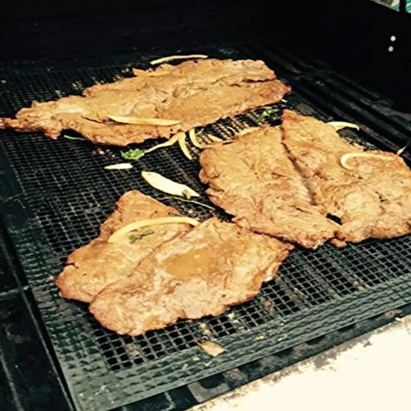 2 Pcs Non-stick BBQ Grill Mat Heat Resistance Barbecues Baking Cooking Grilling Net Mesh Grid Mat Pad Kitchen Tool 40x33cm