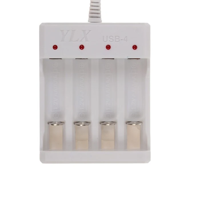Зарядное устройство для аккумуляторов АА и ААА, USB, ток заряда 250 мА, белое 4057637 ► Фото 2/2