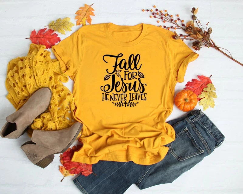 fall-for-jesus-he-never-leaves-t-shirt-526193_800x_看图王.web