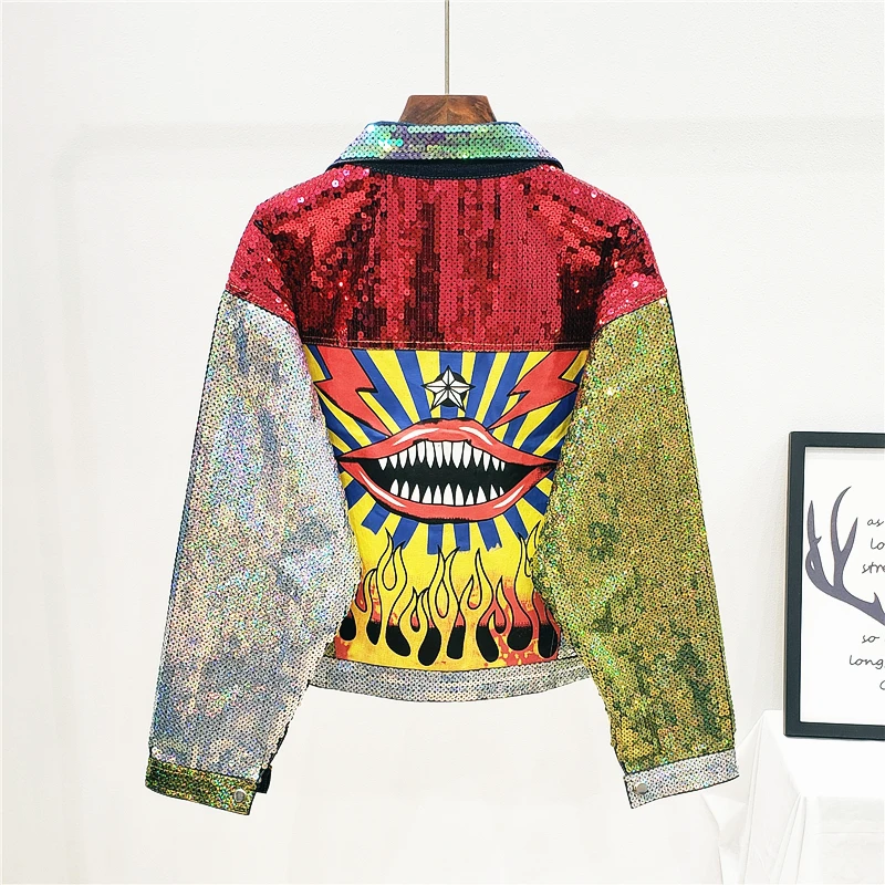 

2019 early autumn new heavy work sequins back print lip pattern loose denim short jacket female