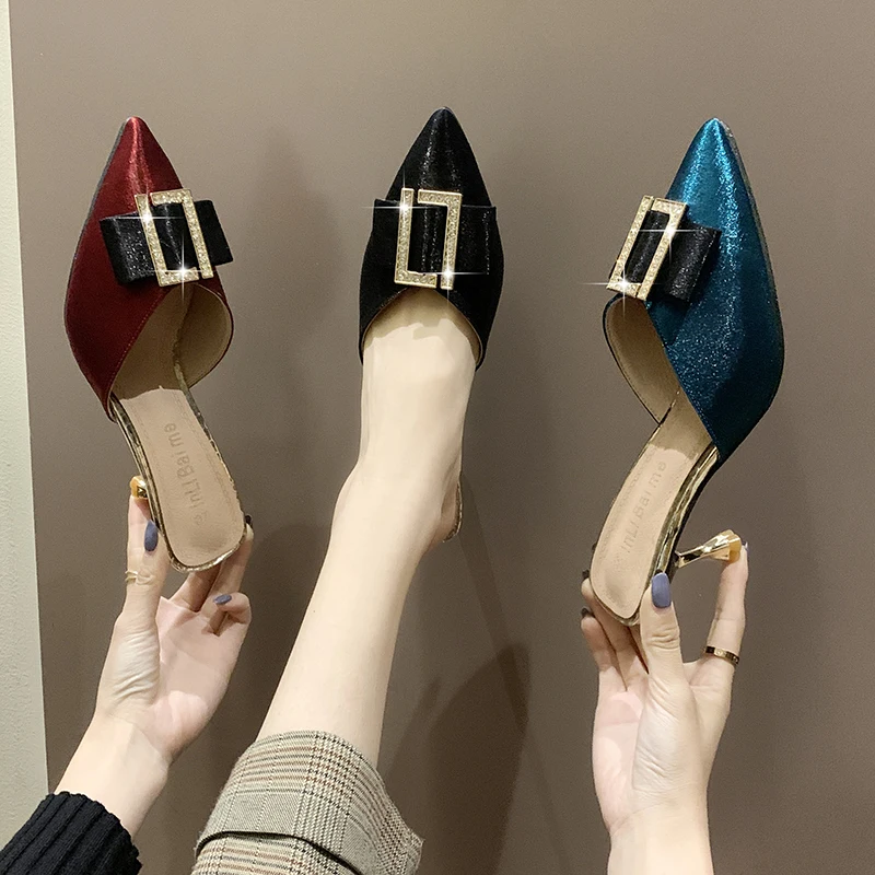 Мюли женские на высоком каблуке прозрачные из лакированной кожи с металлической