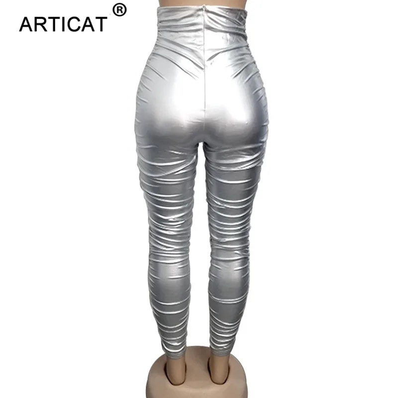 12084141622_892403295