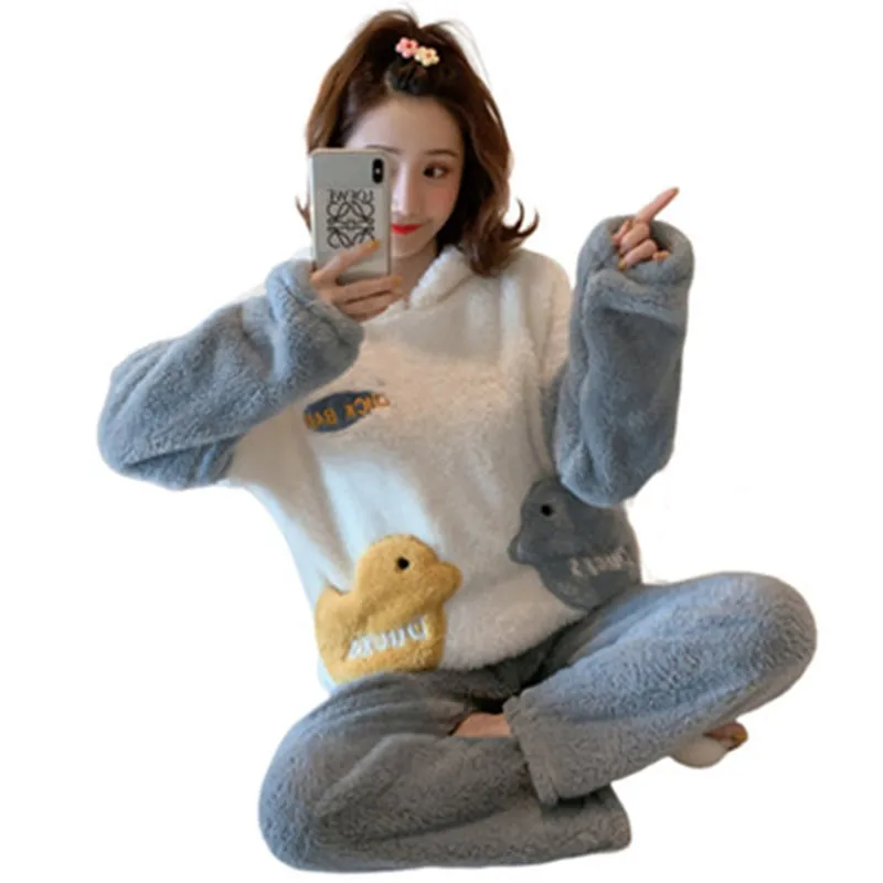 

Coral velvet pajamas women's autumn and winter thickened flannel lovely hooded warm can wear home clothes suit