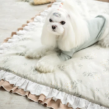 

Cute Dog Bed Ultra Soft Kennel Pad Waterproof Crate Mat Washable, for Small and Medium Dogs/Cats