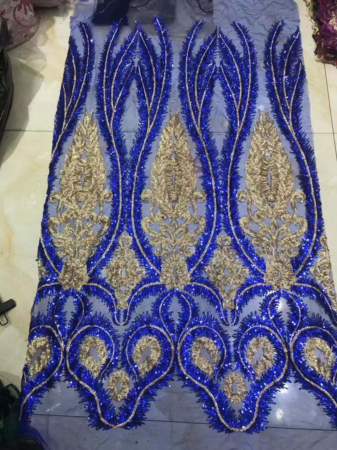

Royal blue African Sequins Lace Fabric 2020 High Quality Embroidery French Tulle Lace Material for Wedding Party Dress Sewing