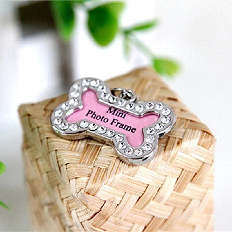 Durable Bone Shape Pets ID Name Tag Address Pendant Dog Puppy Collar Anti-Lost Card Habitat Decor Dog Tag Habitat Décor