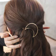 Fashion Simple Hollow Gold Moon Hair Clips For Women Hair Accessories Punk Jewelry Hairpins Girls Barrette Pince Cheveux Femme Fashion Simple Hollow Gold Moon Hair Clips For Women Hair Accessories Punk Jewelry Hairpins Girls Barrette Pince Cheveux Femme
