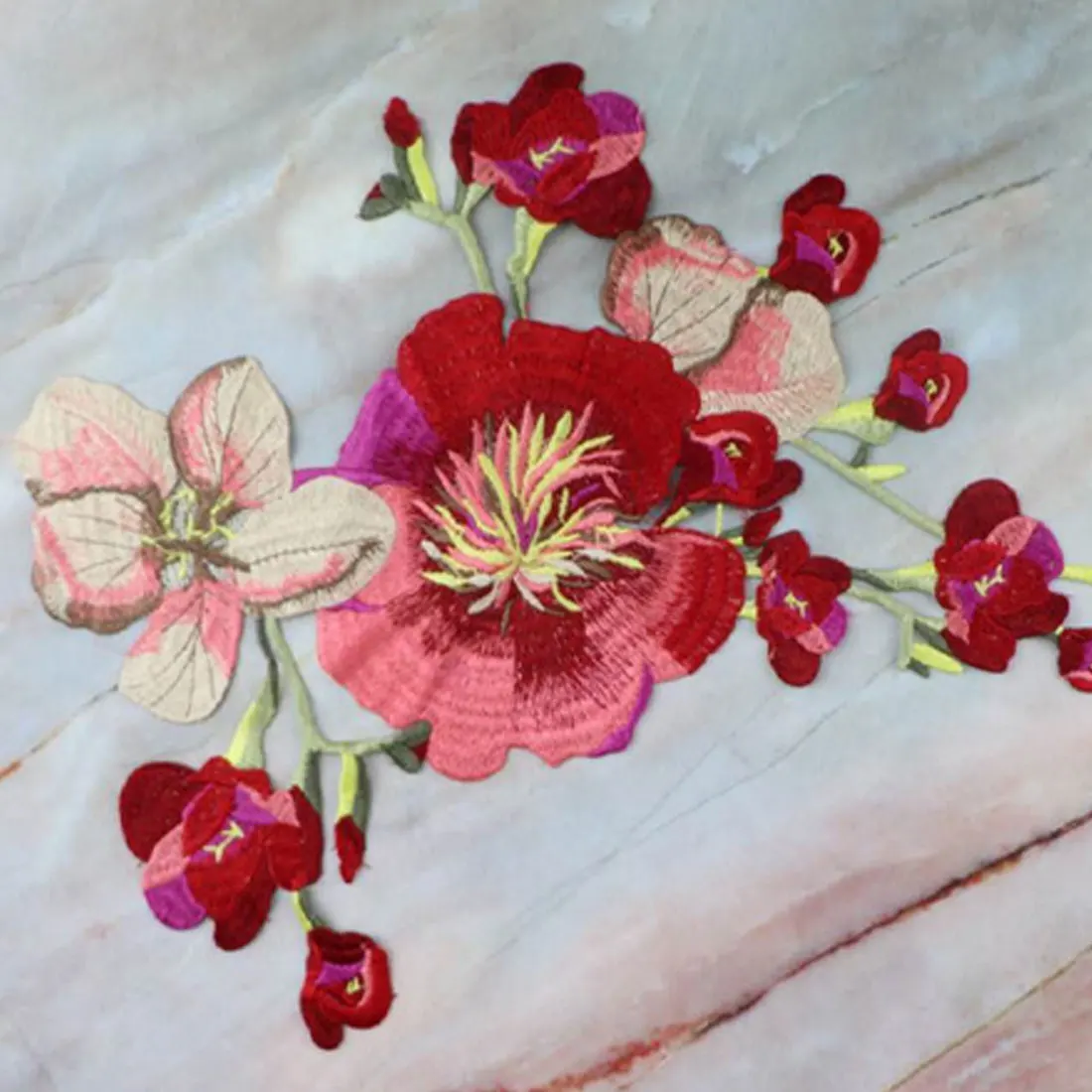 

DIY Sewing Gifts Fashion Cheongsam Dress Applique Embroidery Peony Flower Patch Girl Clothes Accessories Decoration DIY Sewing