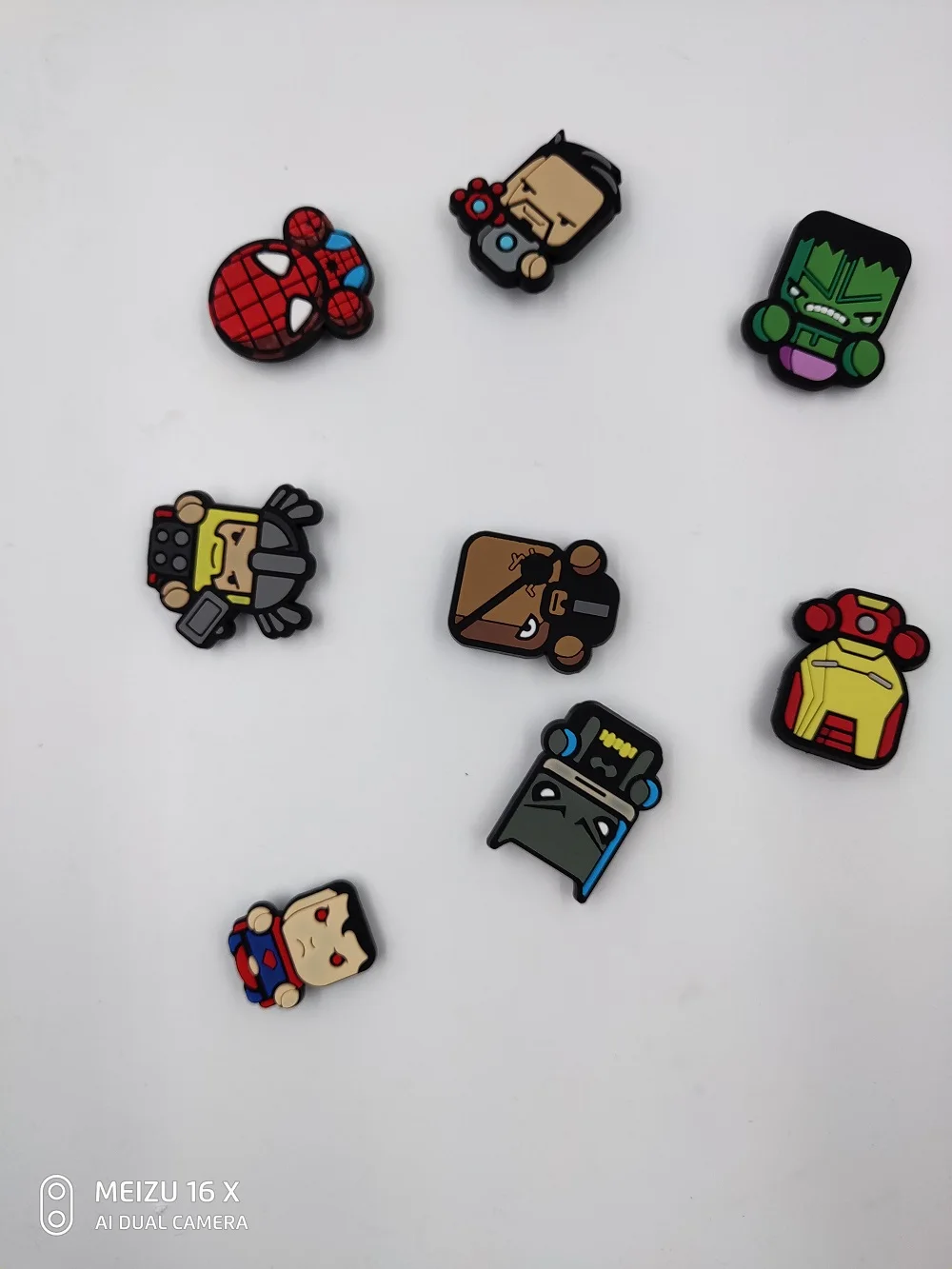 10PCS PVC Super Hero Avenger Shoe Charms Shoe accessories Shoe decoration Shoe Buckles Accessories Fit Wristband/Croc JIBZ W4191
