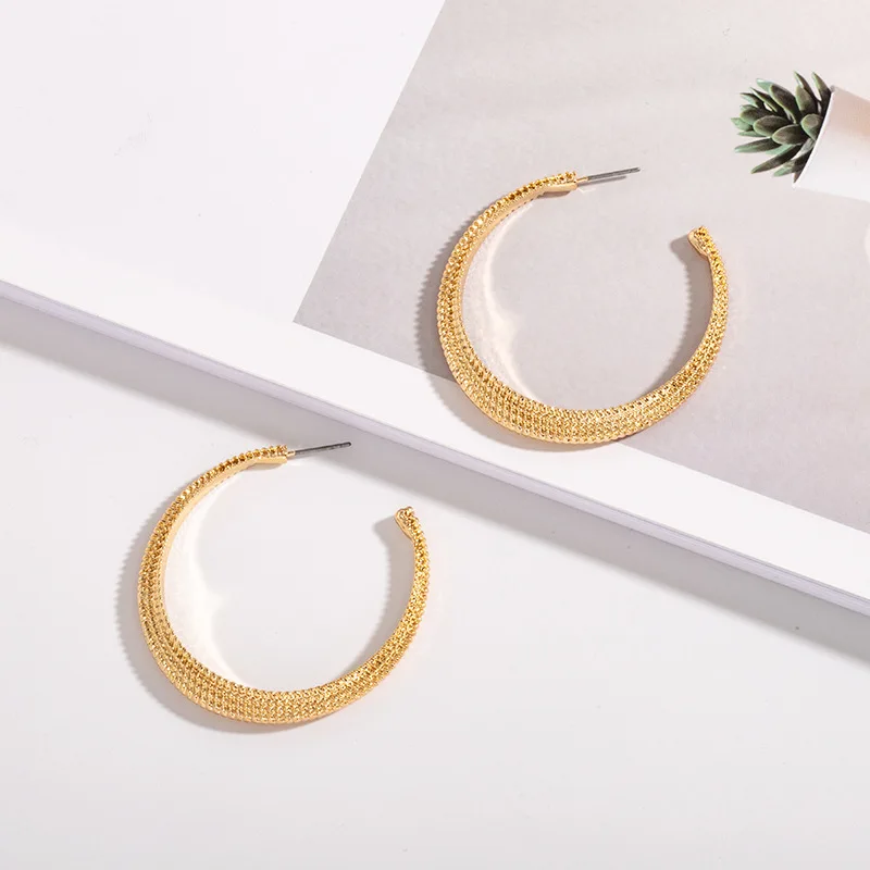 

UJBXO Personalized Gold Alloy Hoop Earrings Heavy Wedding Statement Earrings Best Party Gift