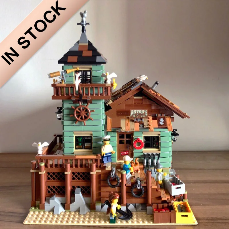 

16050 2049pcs Old Fishing Store Street View Building Blocks Brick Children's Christmas toys Compatible with 21310 Toys