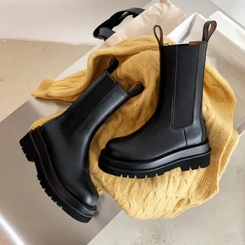 

Leather Martin boots women's 2020 new online celebrity short boots women's Chelsea boots thick bottom middle boots tide
