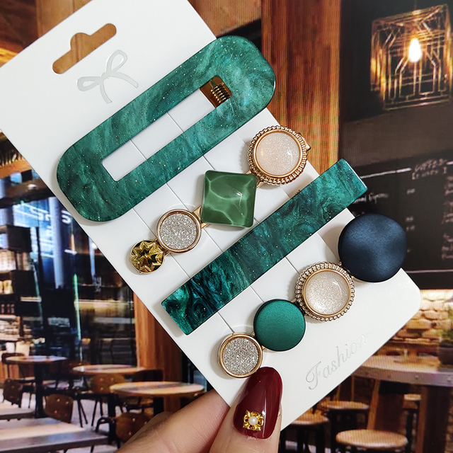 Starfish Hair Clip For Women 2022 Korean Acrylic Hairpins Geometric Crystal Hair Barrettes Girl Hair Accessories Hairgrip