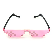 4/8 Bit Thug Life gafas de sol pixeladas hombres mujeres marca gafas de sol de fiesta mosaico UV400 Vintage gafas de regalo Unisex gafas de juguete
