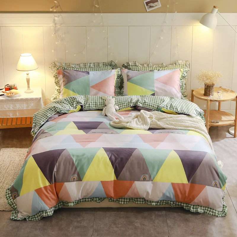 

4pcs Romantic Home Duvet Bed Sheets Bedding Coverlet Flat Sheet Flower Bed Cover Bed Sheet Soft Warm Bedsheets Free Pillowcase