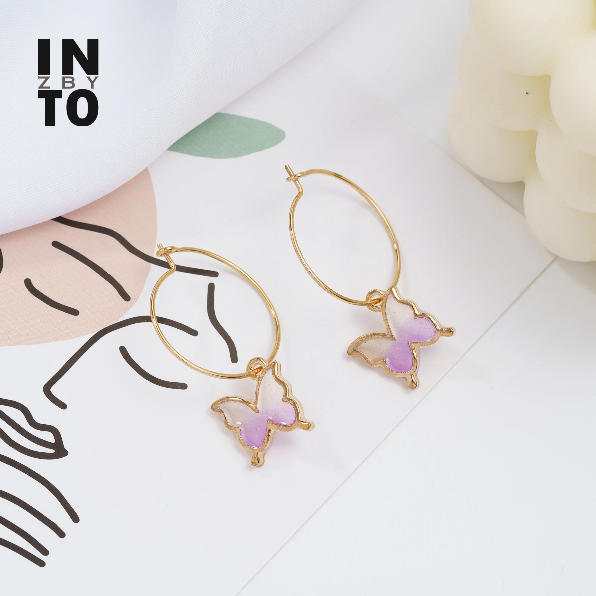 Женские серьги обручи в виде бабочек золотистого цвета|Серьги-подвески| |