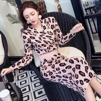 

2019 Winter Sexy Print Leopard Dress Women Corset Sheath Long Sleeve Knitted Dress Ladies Good Elastic Sweater Dress Runway Rope